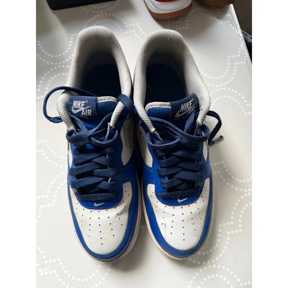 Nike Air Force 1 Low White Royal Blue Leather Sneakers Size 8 FQ8825-100